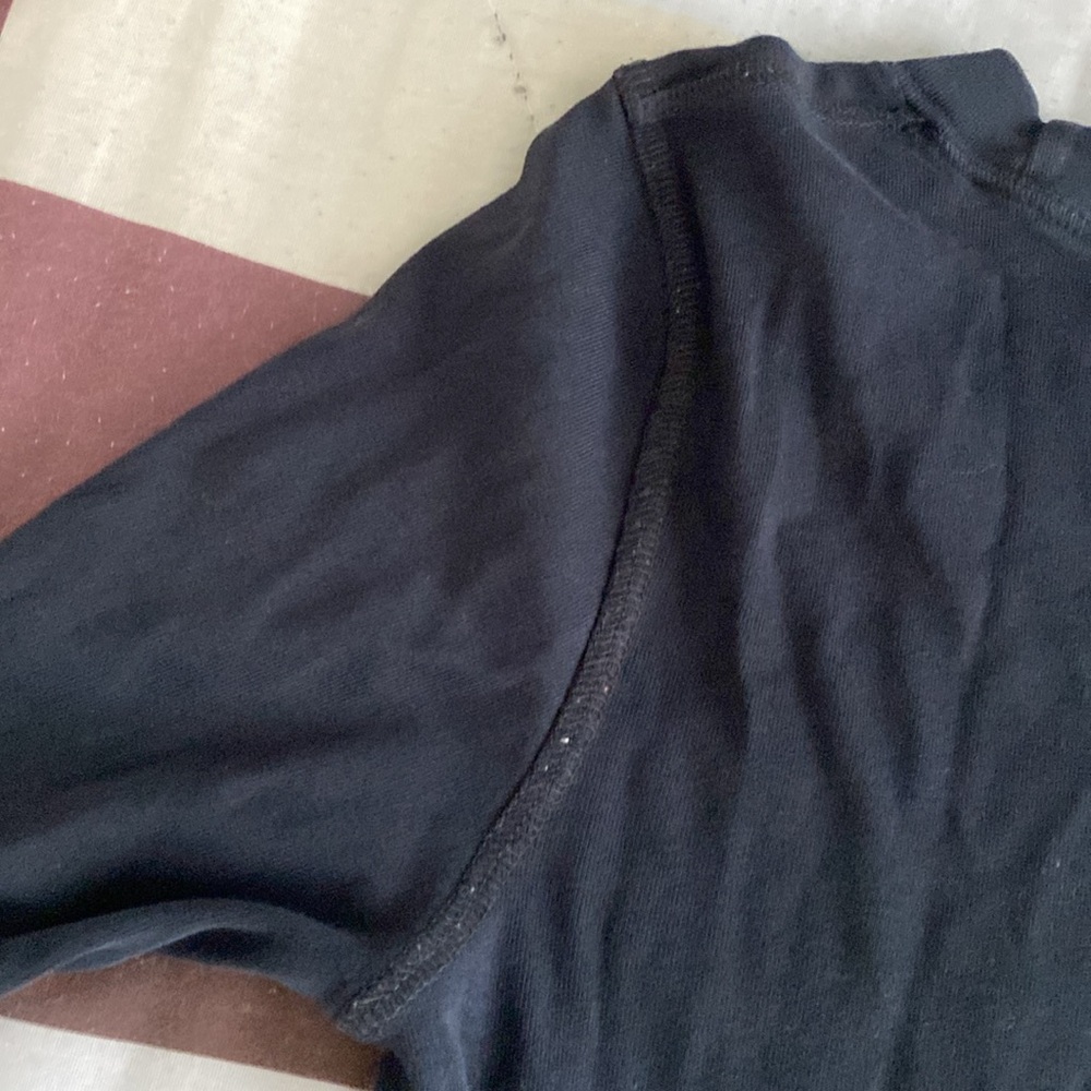 Scoop neck Black loose Long-Sleeve T-Shirt - Picture 15 of 17